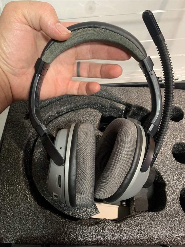TurtleBeach Ear Force Bravo MW3 Edition Very Clean! No Flaking