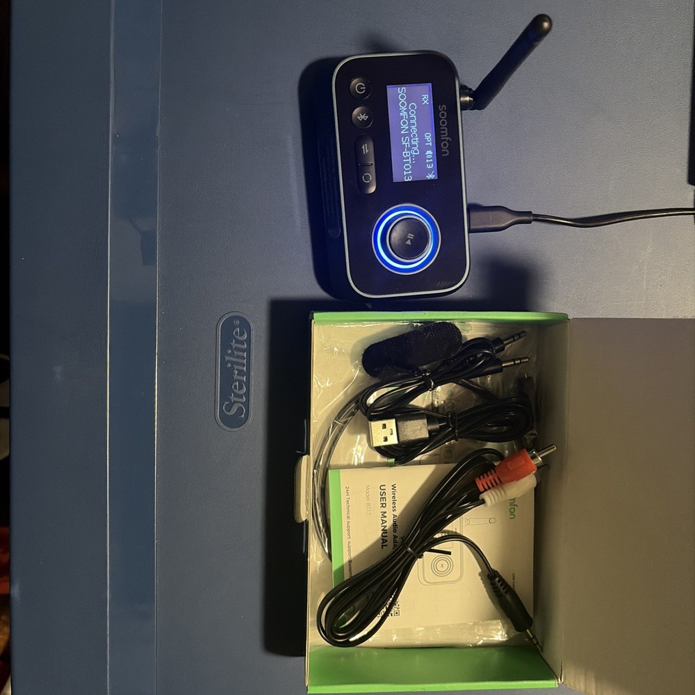 Soomfon BT17 Bluetooth Audio Transmitter / Receiver