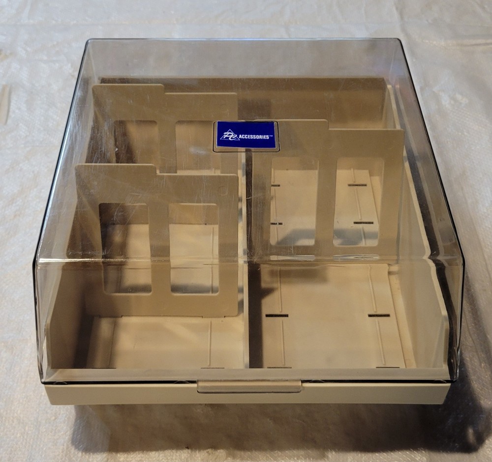 PC Accessories Double Row 3.5-inch Floppy Disk Storage Case