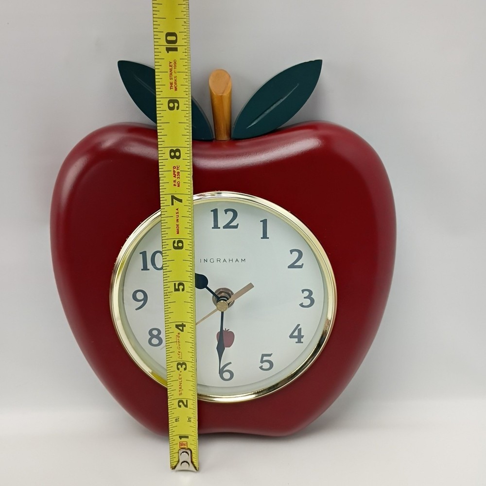 Ingraham Apple Kitchen Wall Clock Battery Powered Working Red
