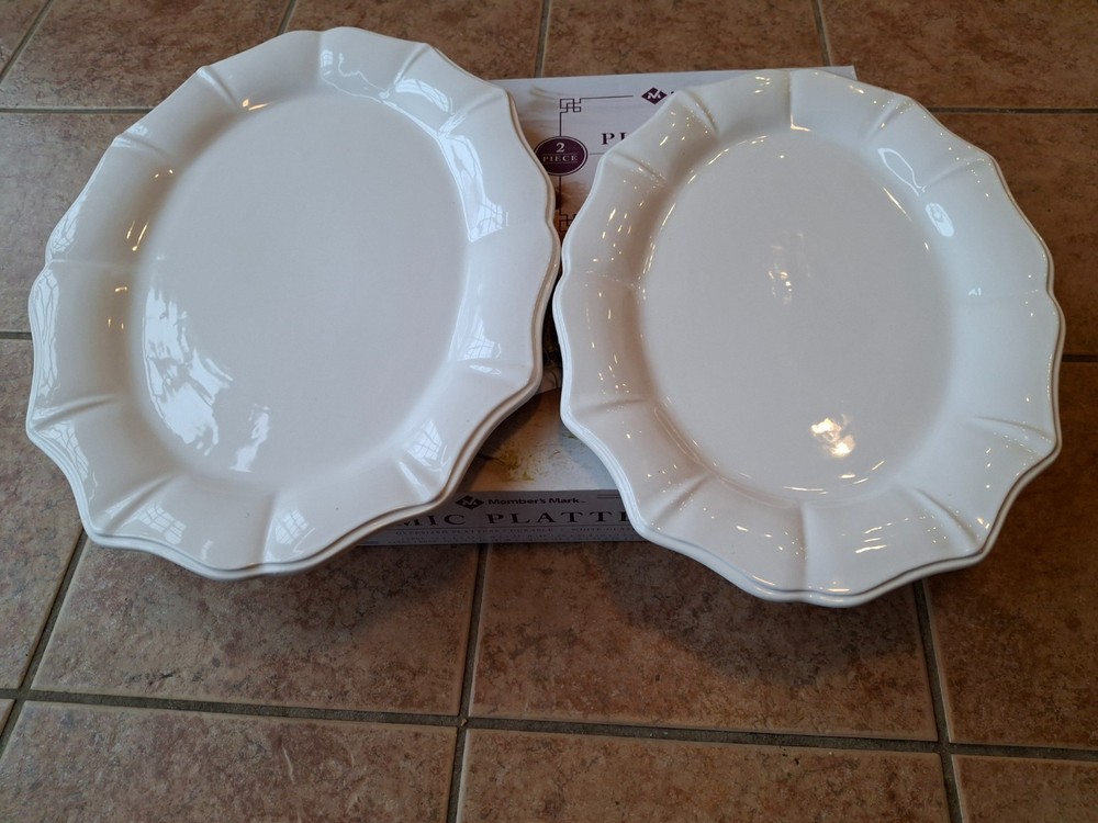 2 Pc White Oval Serving Platters Scalloped Edge Ceramic Dinnerware Serving Tray