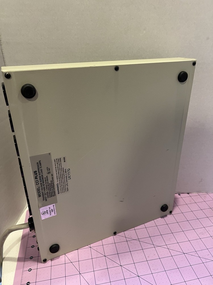 Vintage Tripp Lite CCI PLUS 6-12 Isobar Command Console Computer Power Supply