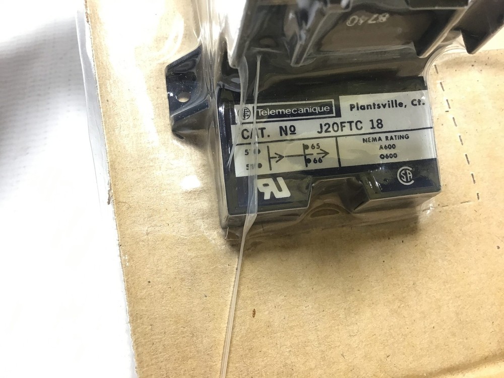 Telemecanique J20FTC 18 Pneumatic Time Delay Module 10-180 Sec 600VAC Max