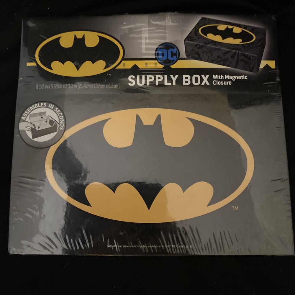 DC Comics Batman Supply Box with Magnetic Closure Assembles in Seconds NEW!