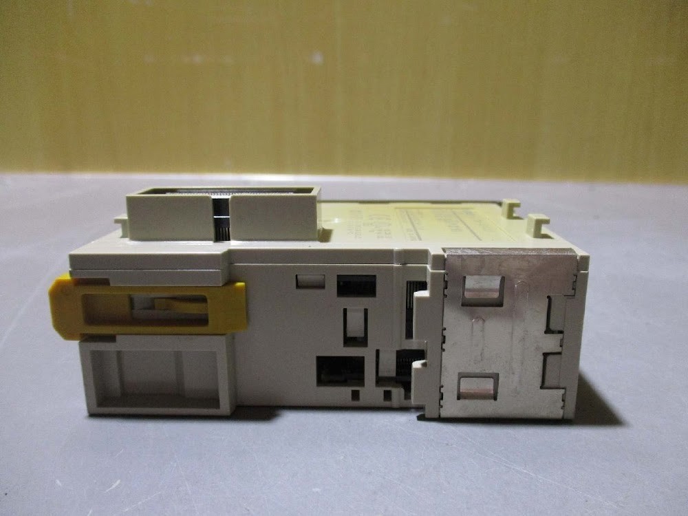 OMRON CJ1W-NC433 NC Unit Numerical Control Module USED