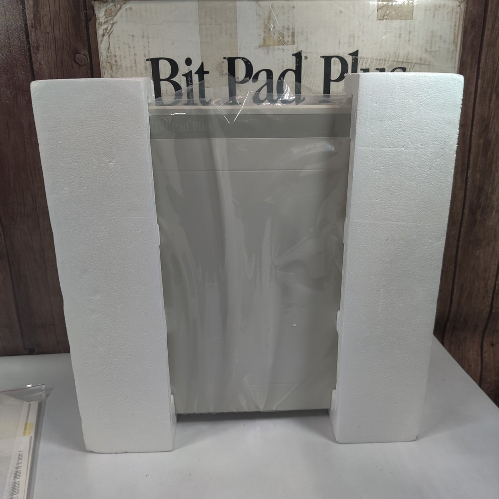 Vintage Summagraphics Bit Pad Plus Digitizer Graphics Tablet - Mac - Pen AS IS