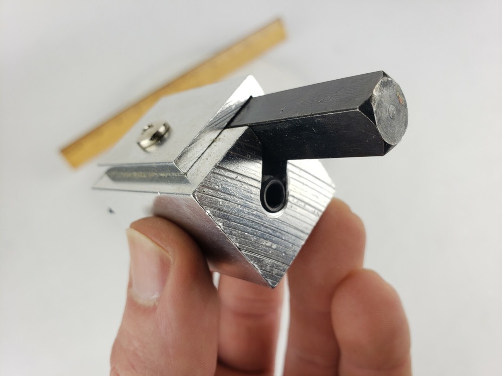 90 Degree Spring Loaded Corner Chisel 92058 Woodworking Hinge Mortise Carving