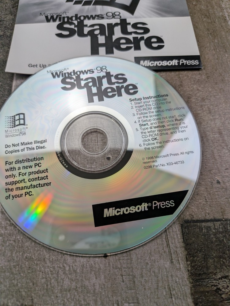 MICROSOFT WINDOWS 98 1ST EDITION FULL OPERATING SYSTEM & Windows 98 Starts Here