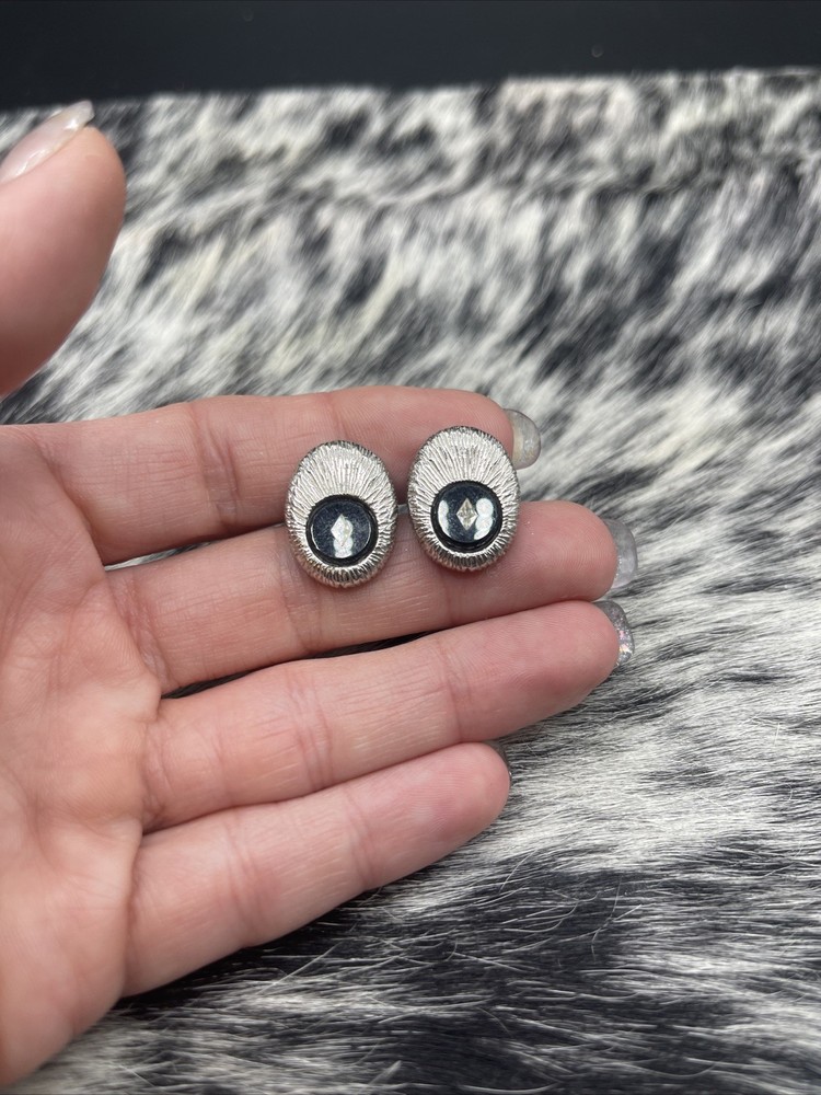 Stunning Silvertone Vintage Cuff Links #Q31