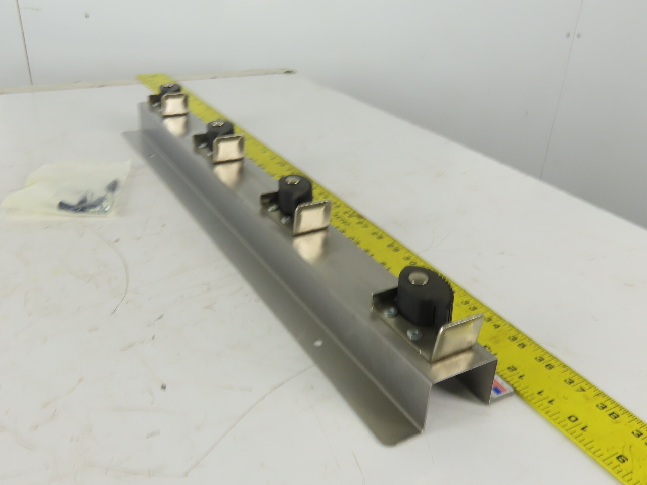 Grainger 333-4 SS Silver 304 Stainless Steel Mop Broom Holder 4 Spot