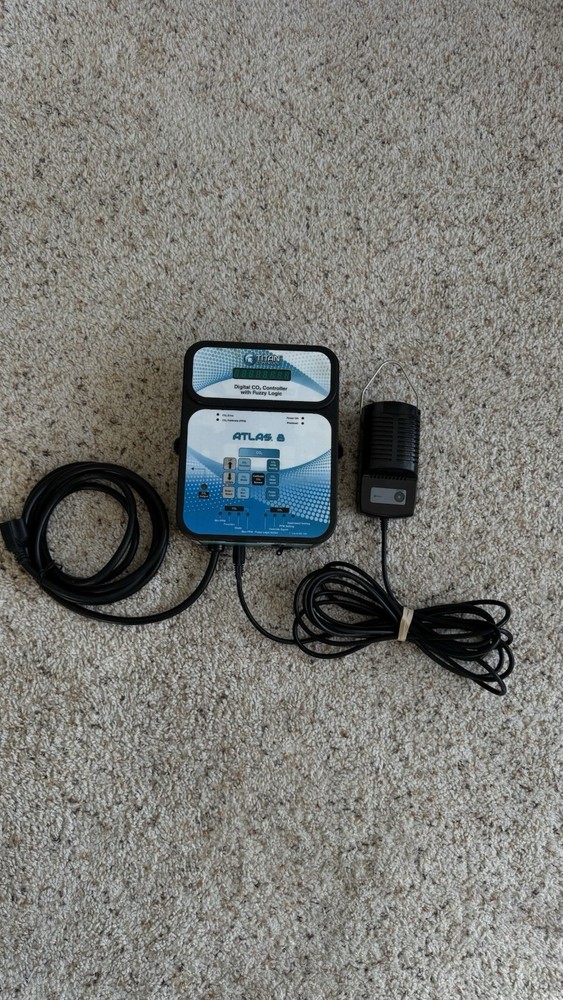 Titan Controls Atlas 8 Digital CO2 Controller With Fuzzy Logic + Sensor