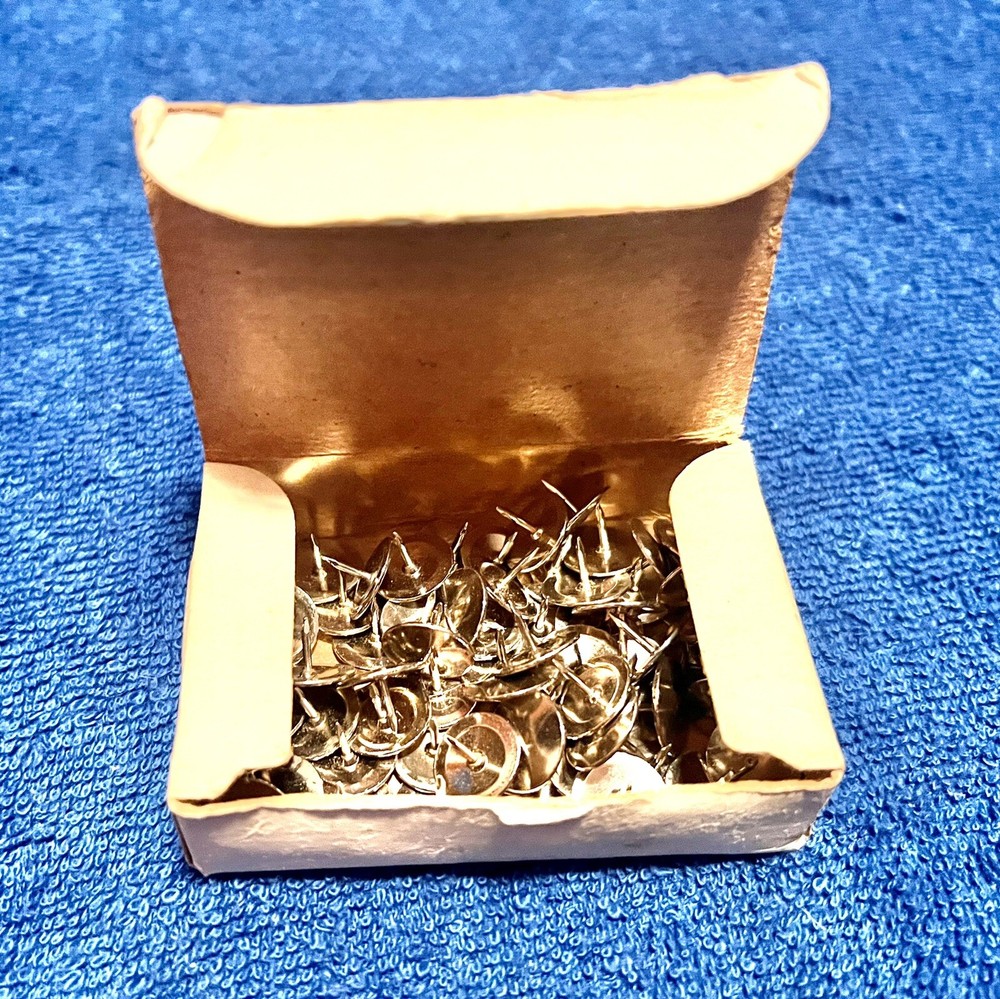 Vintage NOESTING No. 4 Solid Head Steel Plated Thumb Tacks (1/2”)