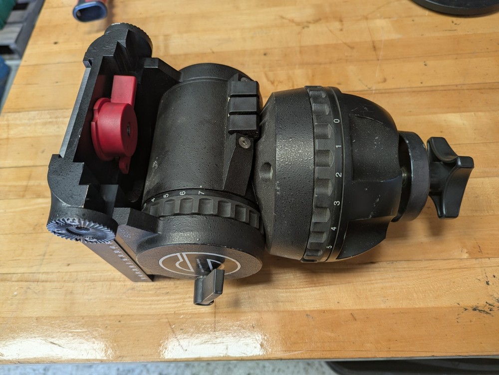 Sachtler Studio Fluid Head, No Panhandles