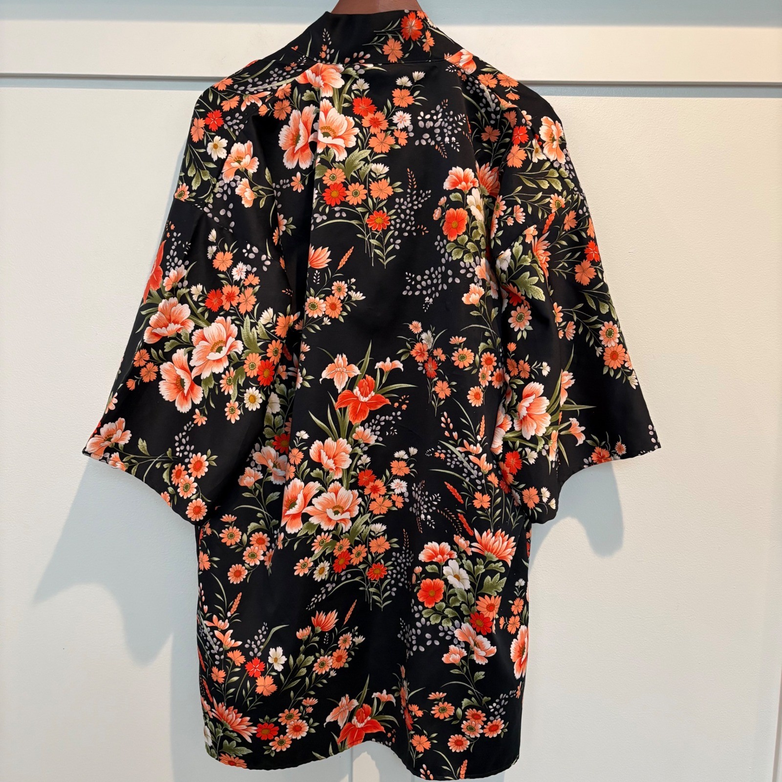 Vintage Luau Sportswear Kimono Robe Jacket Womens Medium Floral Japan Hawaiian