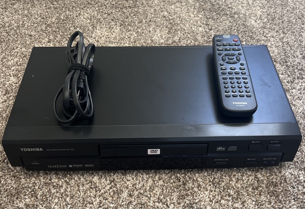 Toshiba SD-1700 DVD Video Player with Remote UNTESTED