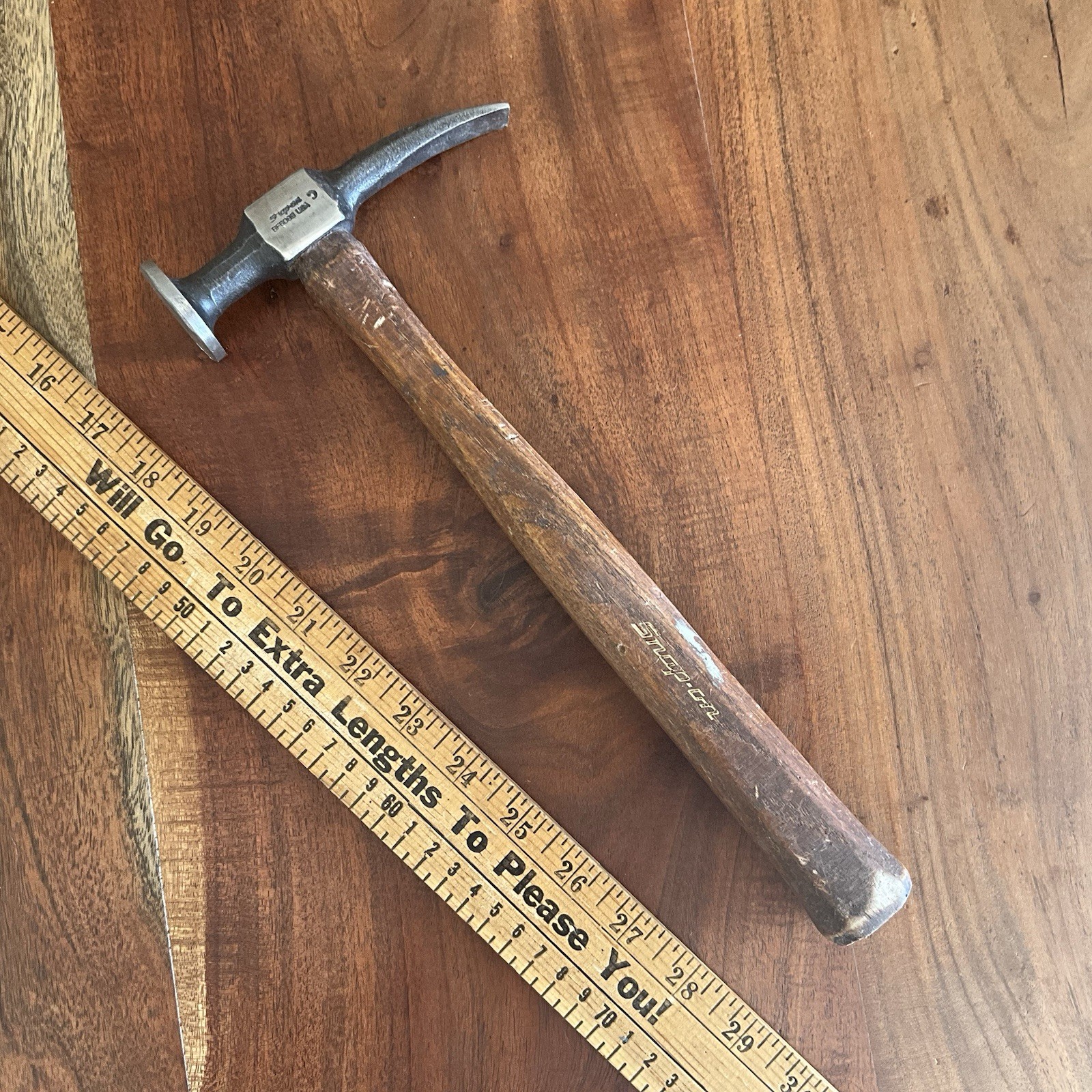 GREAT🚨 Snap-on Tools BF608b Short Curve Cross Auto Body Peen Hammer Wood Handle