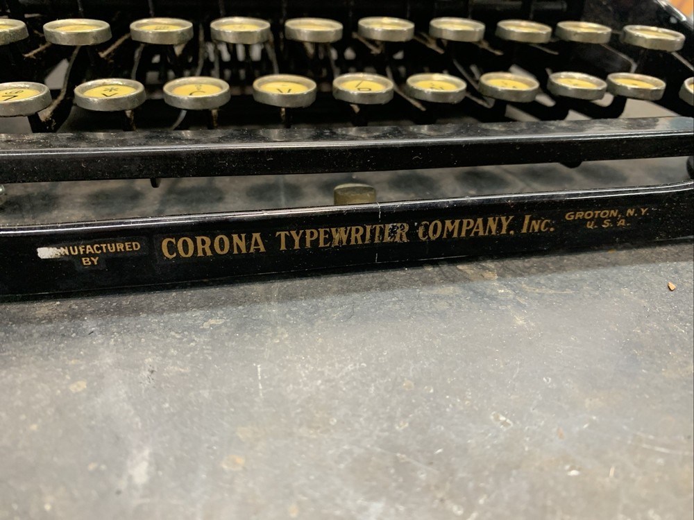 1917 Corona Personal Writing Machine Typewriter No. 3