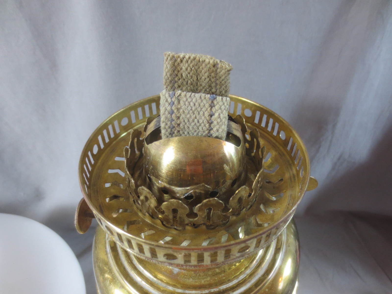 Vintage Made In England Brass Duplex Oil Lamp Chimney & Shade Shepards Hut Lamp