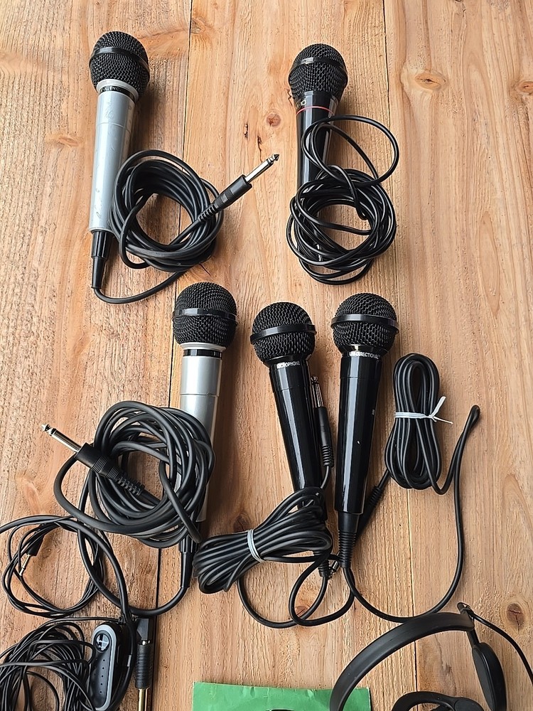 Singing Machine Accessory Bundle Including Five Microphones Two Headsets CD
