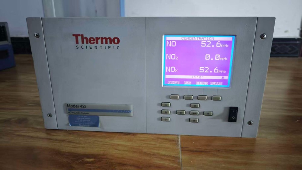 Thermo Scientific Model 42i Nitrogen Oxide Analyzer