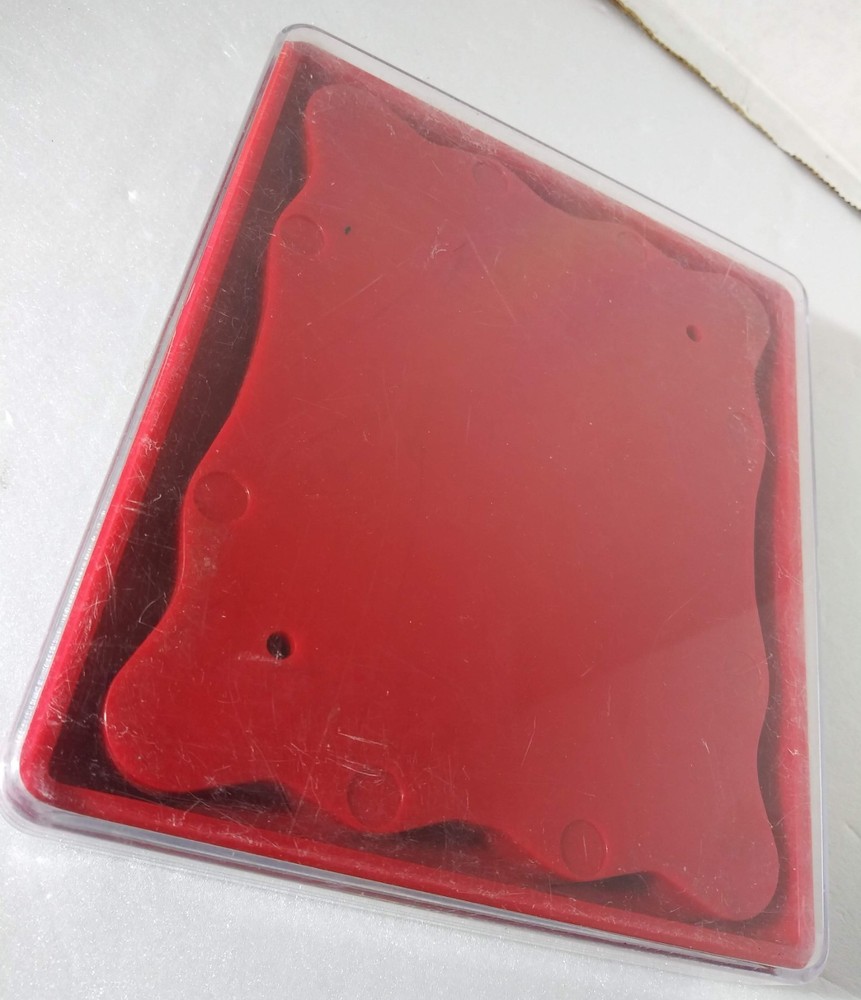 Sizzix 38-0166 Jelly Frame Rectangle Big Red Die EUC