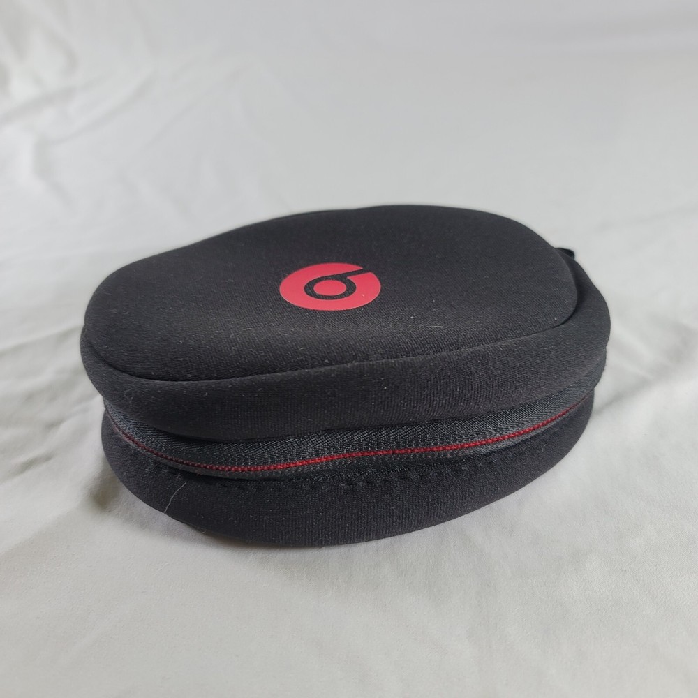 Beats By Dre Black Red Logo Soft Shell Padded Headphone Case CASE ONLY