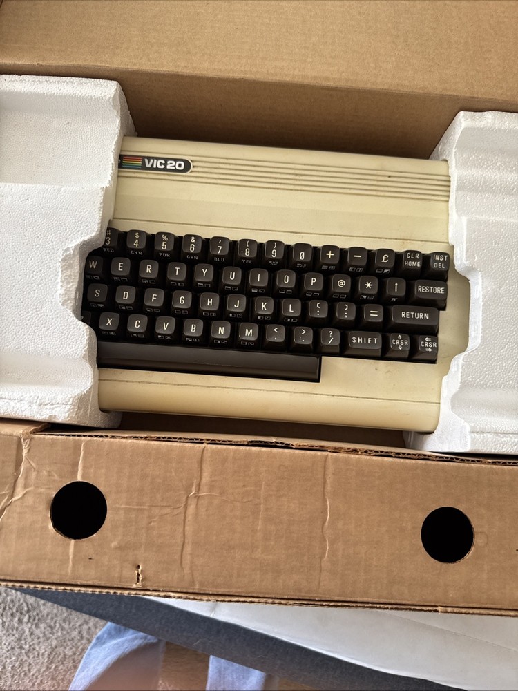 Commodore VIC 20 In Box Powers On. Untested. No Cords.