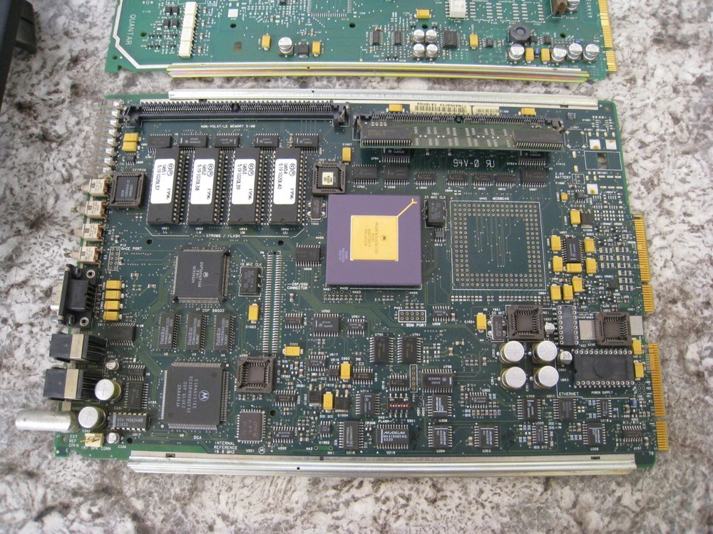 Motorola Quantar Base Station Repeater Control Control Board Faceplate Assy Used