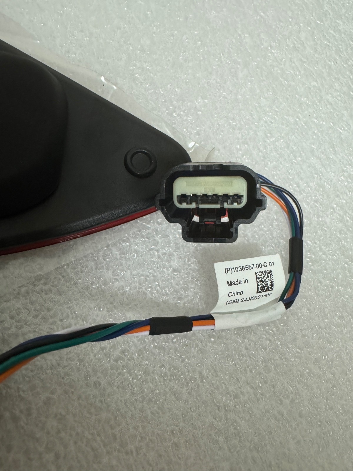 OEM BRAND NEW 2016-2020 Model S X Charge Port Door Assembly 1038548-10-I