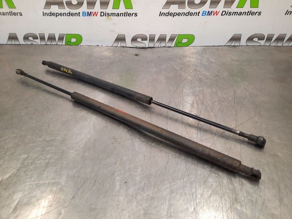 BMW Boot Tailgate Strut Pair E83 X3 51243400379