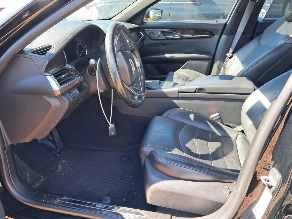 CT6 2017 Glove Box 4809727