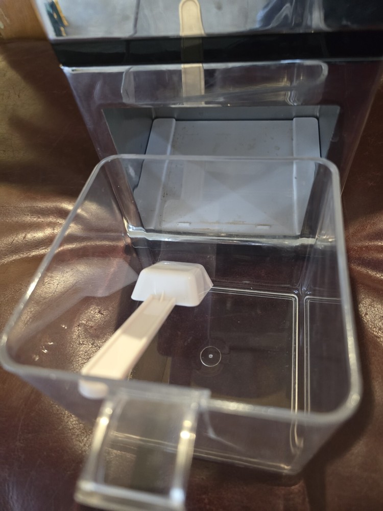 Vintage Hendi Manual Ice Crusher, Used