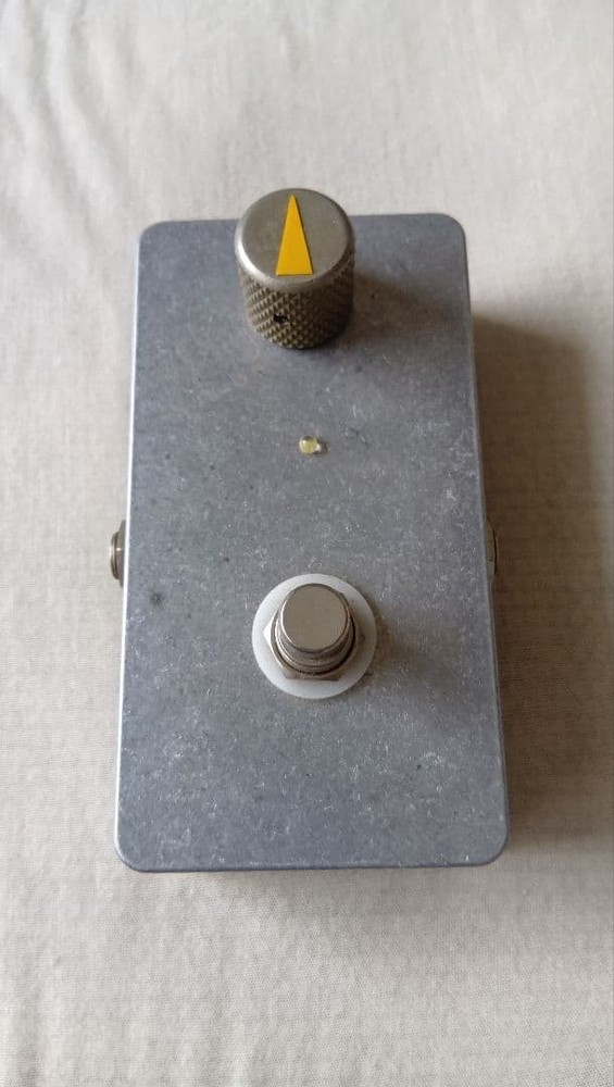 Power fuzz supervised by Akima