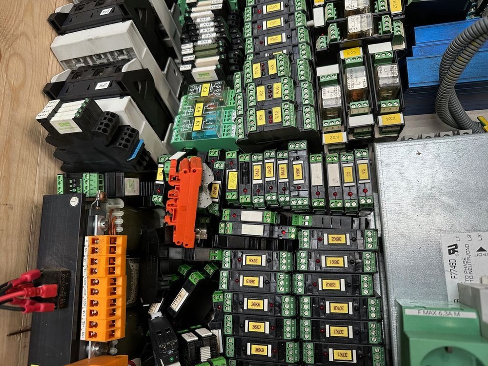 job lot electrical engineering
