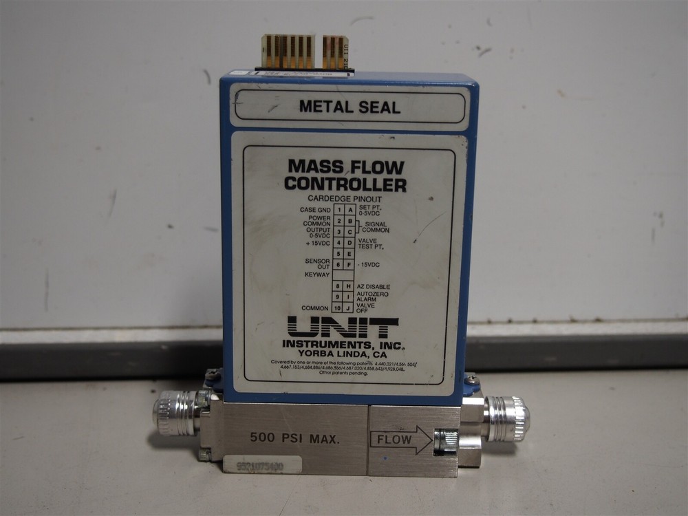 Unit Instruments UFC-1660 Mass Flow Controller 200 SCCM NF3