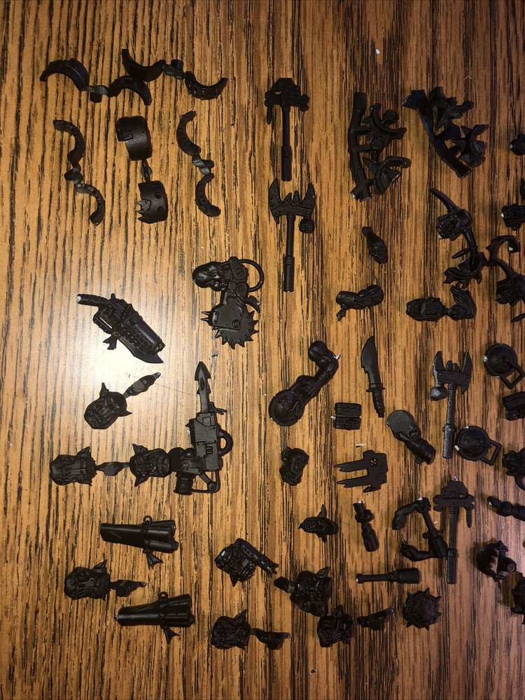 Warhammer 40k Ork Bits Lot Primed (j3)