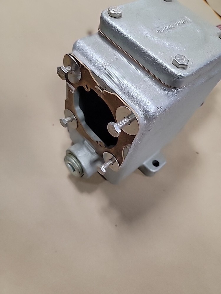EATON AFU033366 CROUSE HINDS CONVEYOR CONTROL SWITCH T212472