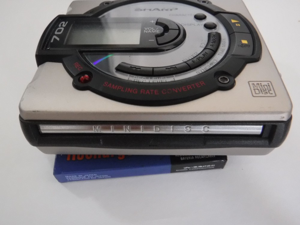Sharp MD-MS702 Portable Minidisc Player Recorder Untested No Charger AS IS
