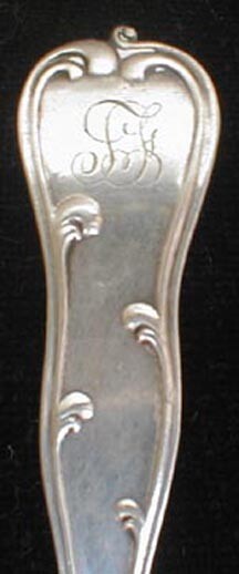 Dominick and Haff ROCOCO sugar sifter - mono