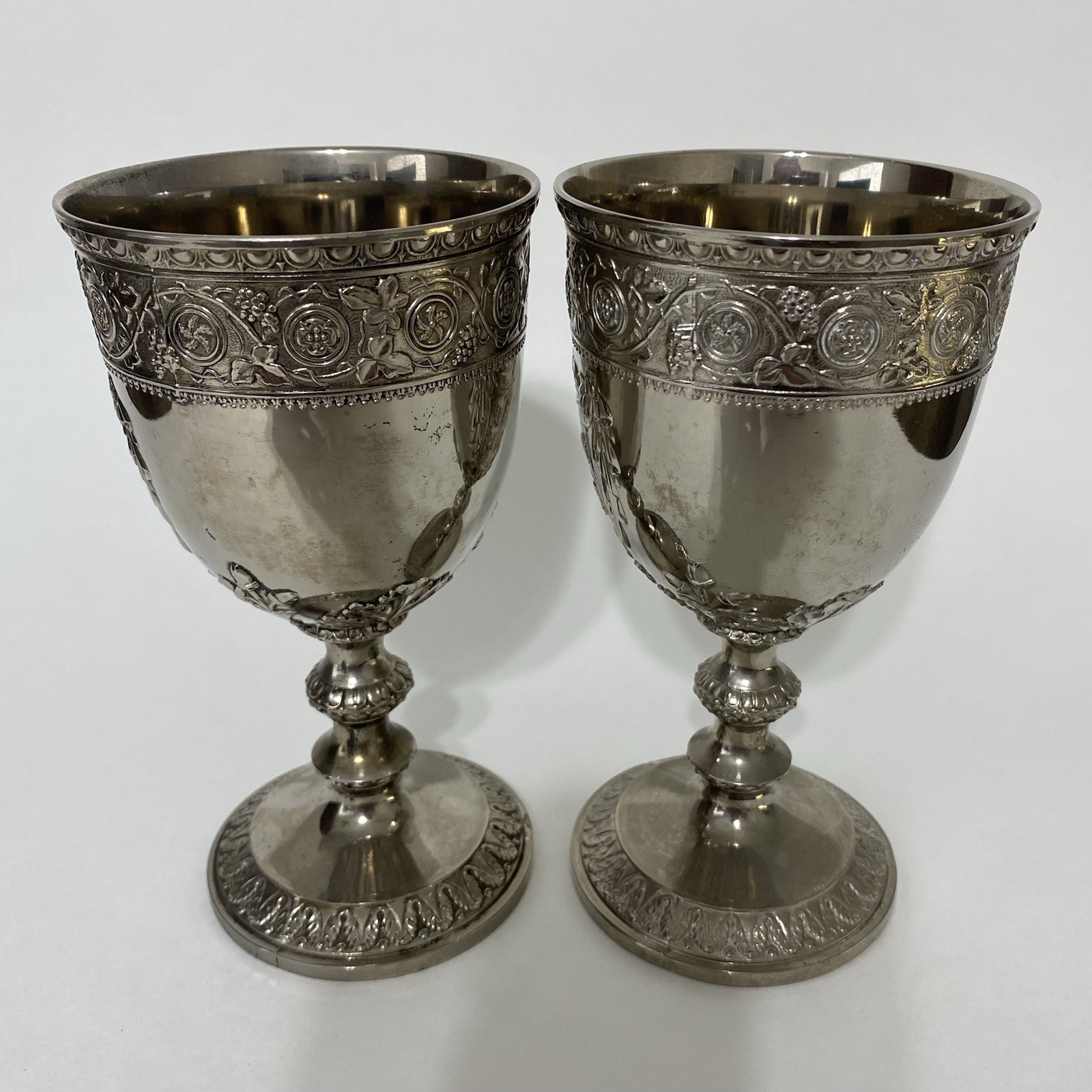 Vintage Corbell & Co Silverplate Goblets Set 4 Baroque Heraldic 6.5" Wine Cups