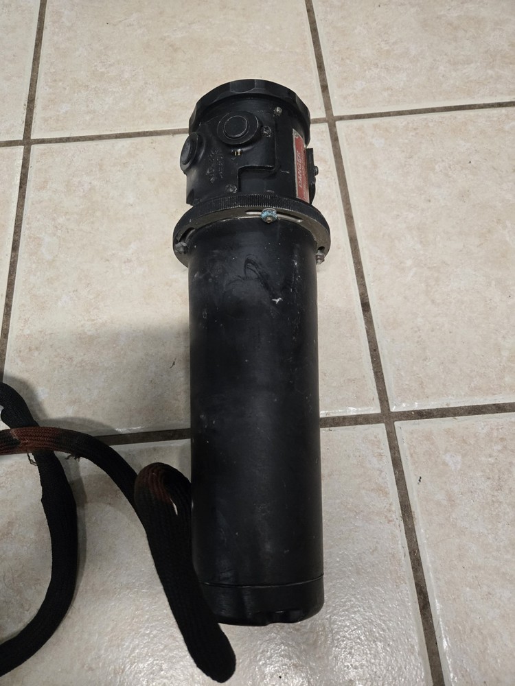 Hughes Aircraft Flight Command Indicator 468062-100