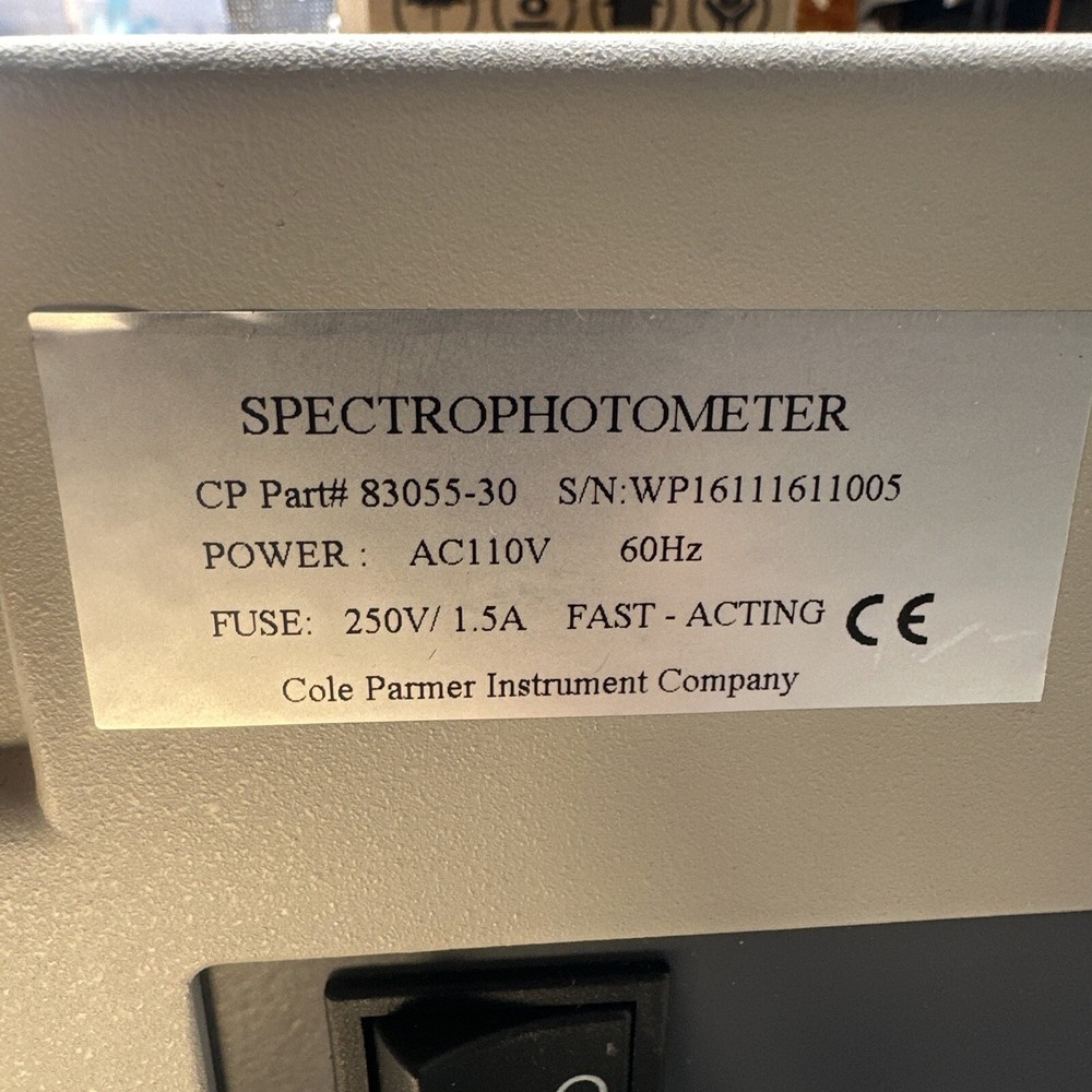 VWR Spectrophotometer 1200