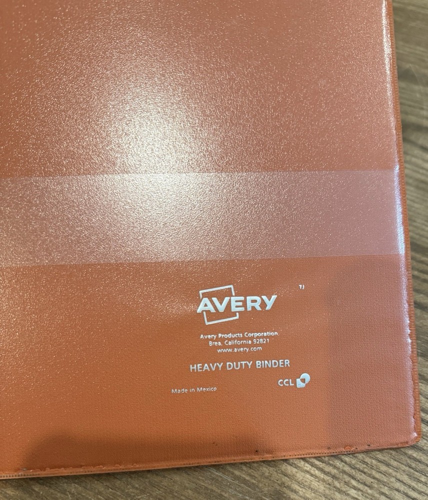 Avery 1 1/2" Orange 3 Ring Binder with Pockets & Cat Folder - A0193