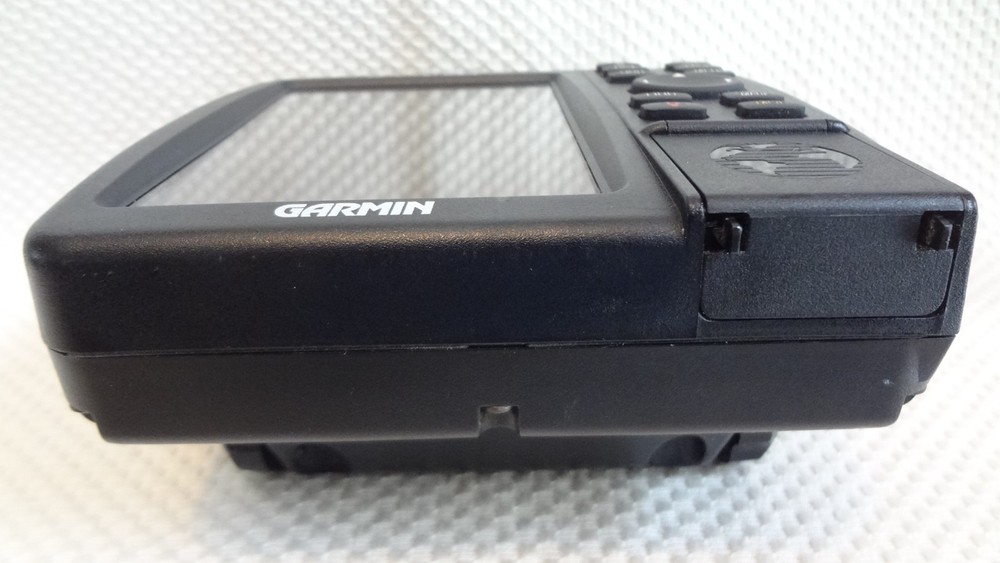GARMIN GPSMAP 182C MARINE CHART PLOTTER FISHFINDER GPS w PWR ANTENNA KNOBS COVER