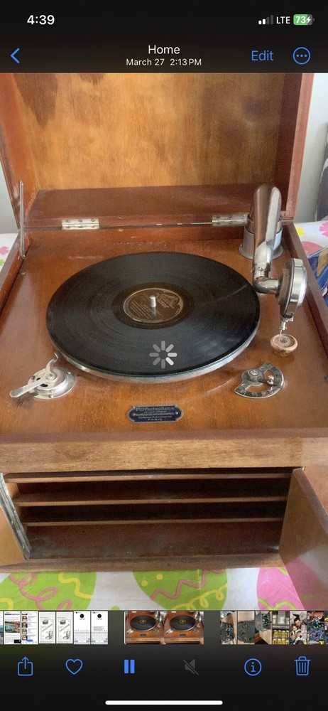 gramophone antique Perfectaphone