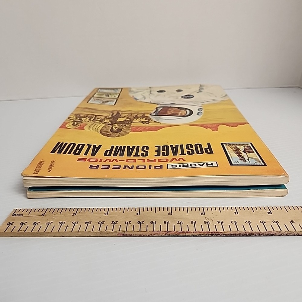 Harris Pioneer World Wide Postage Stamp Album 1977 180+ Stamps Collection & USA