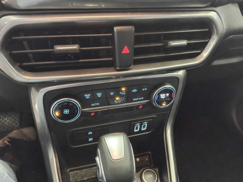 Used A/C Selector Switch fits: 2021 Ford Ecosport automatic temperature control