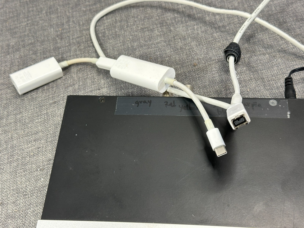 Fireface 400 FireWire Audio Interface, Phantom Power, MIDI, 2 Mic Inputs Germany