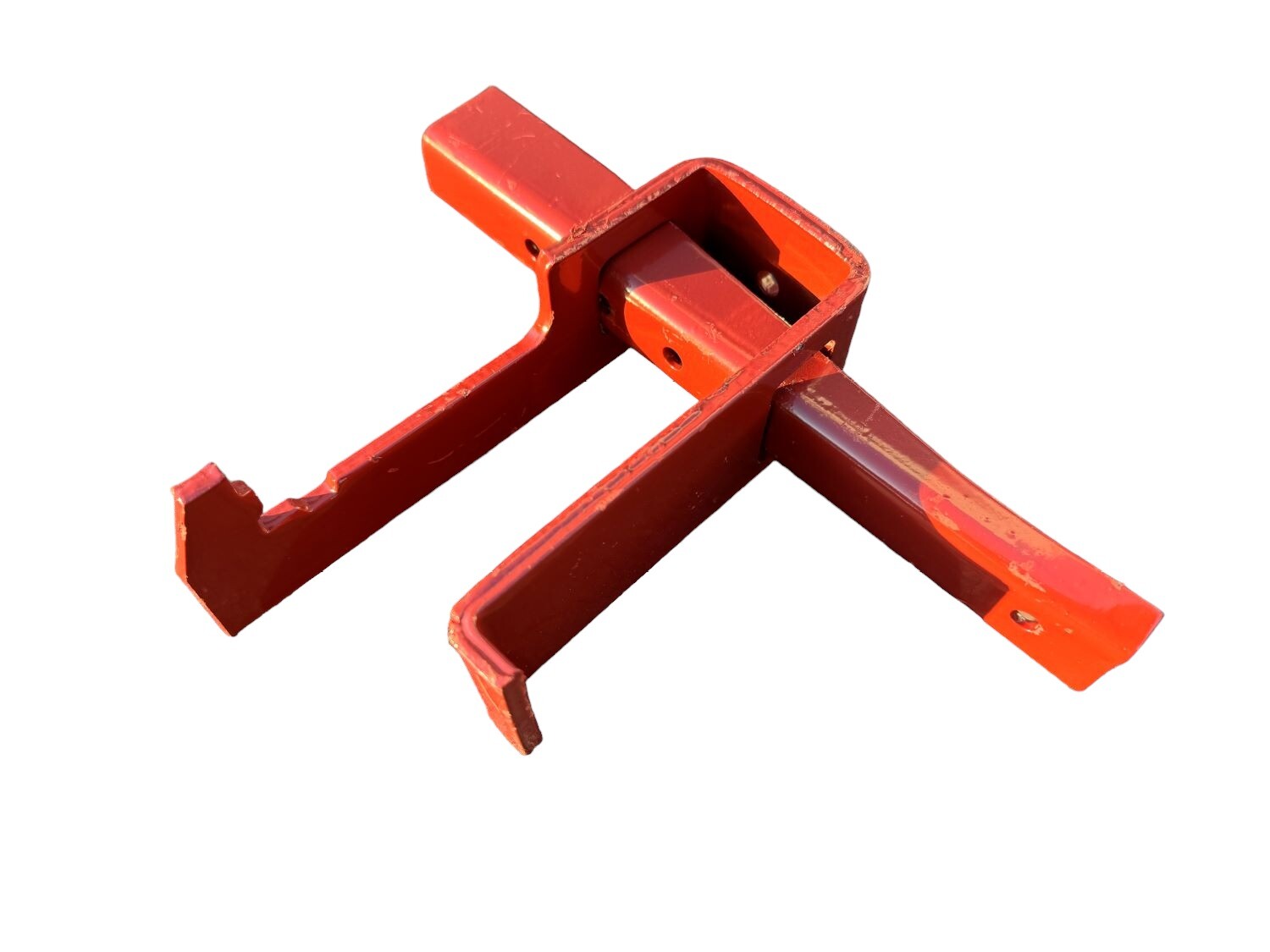 Sandbaggy One-Piece Waler Clamp - Compatible w/ Symons Forms - Concrete Brackets