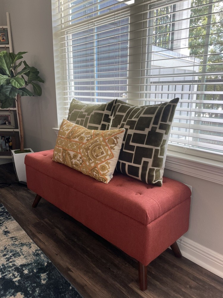 Arthur Tufted Storage Bench with Storage Threshold" (NEW / ASSEMBLED)